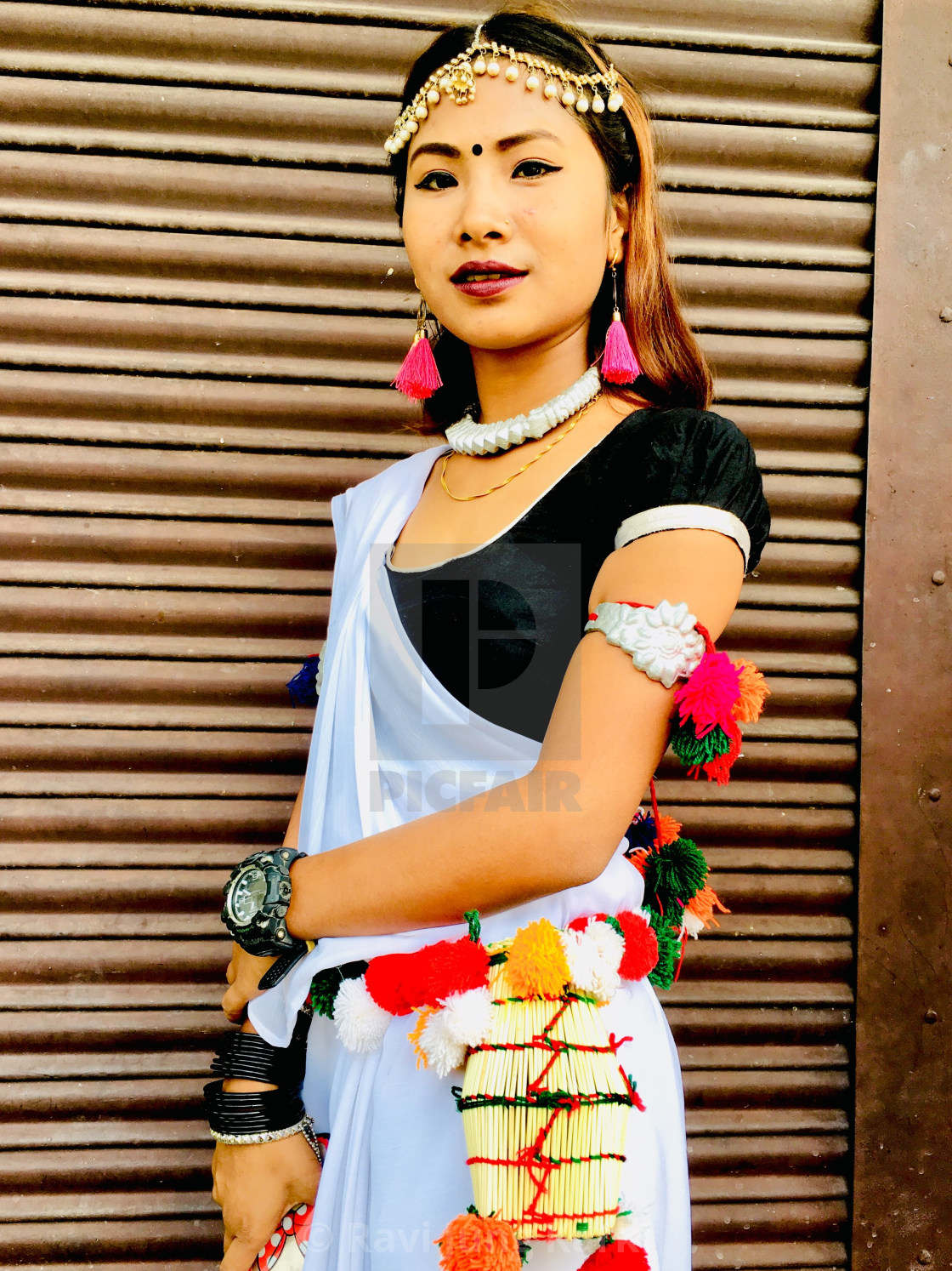 Koyun Eti Düğme Fonksiyon Nepali Traditional Dress